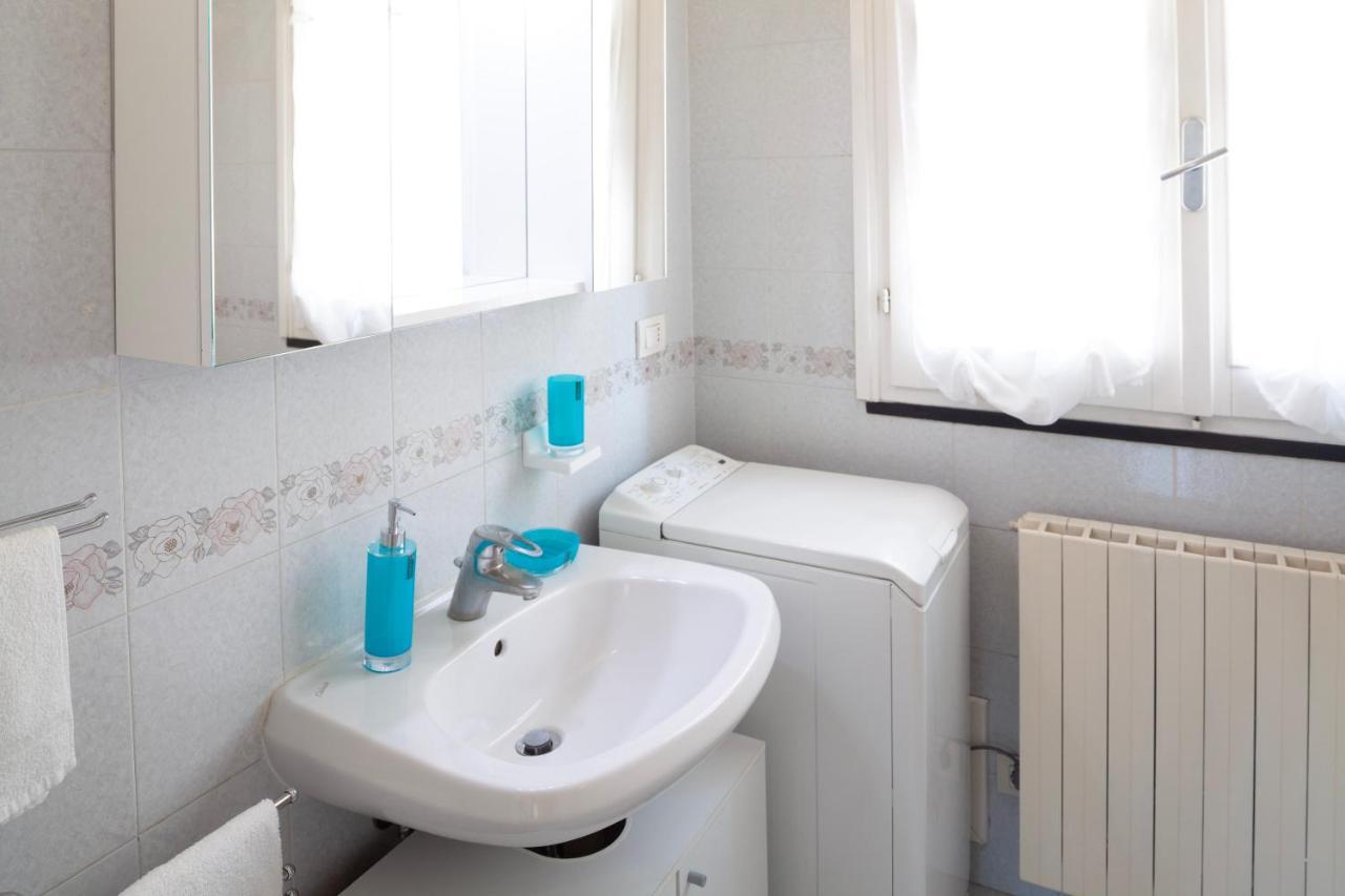 Raffaella House Apartment Levanto Bagian luar foto